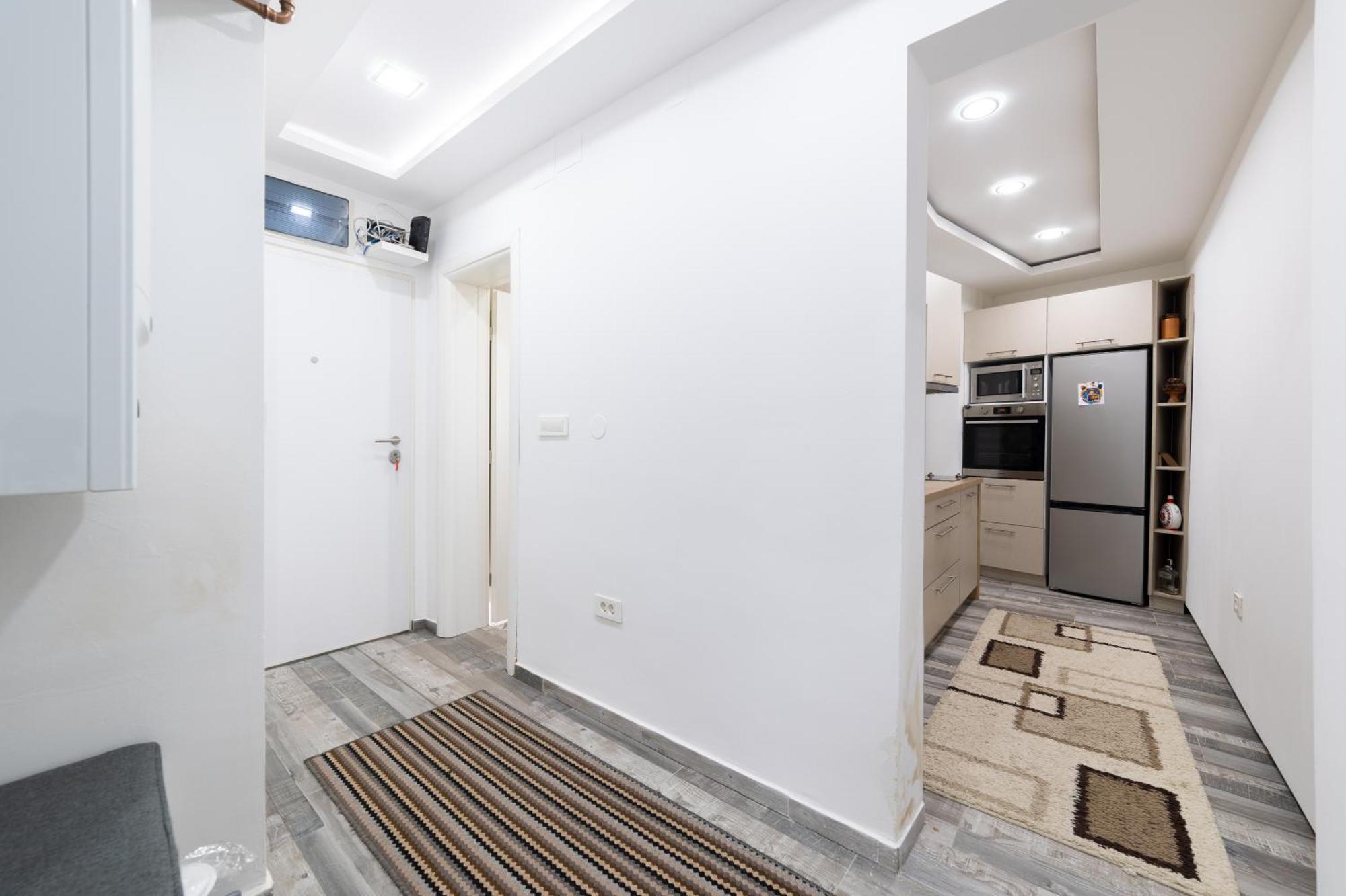 Old Town Colorful Two-Bedroom Apartment ซาราเยโว ภายนอก รูปภาพ