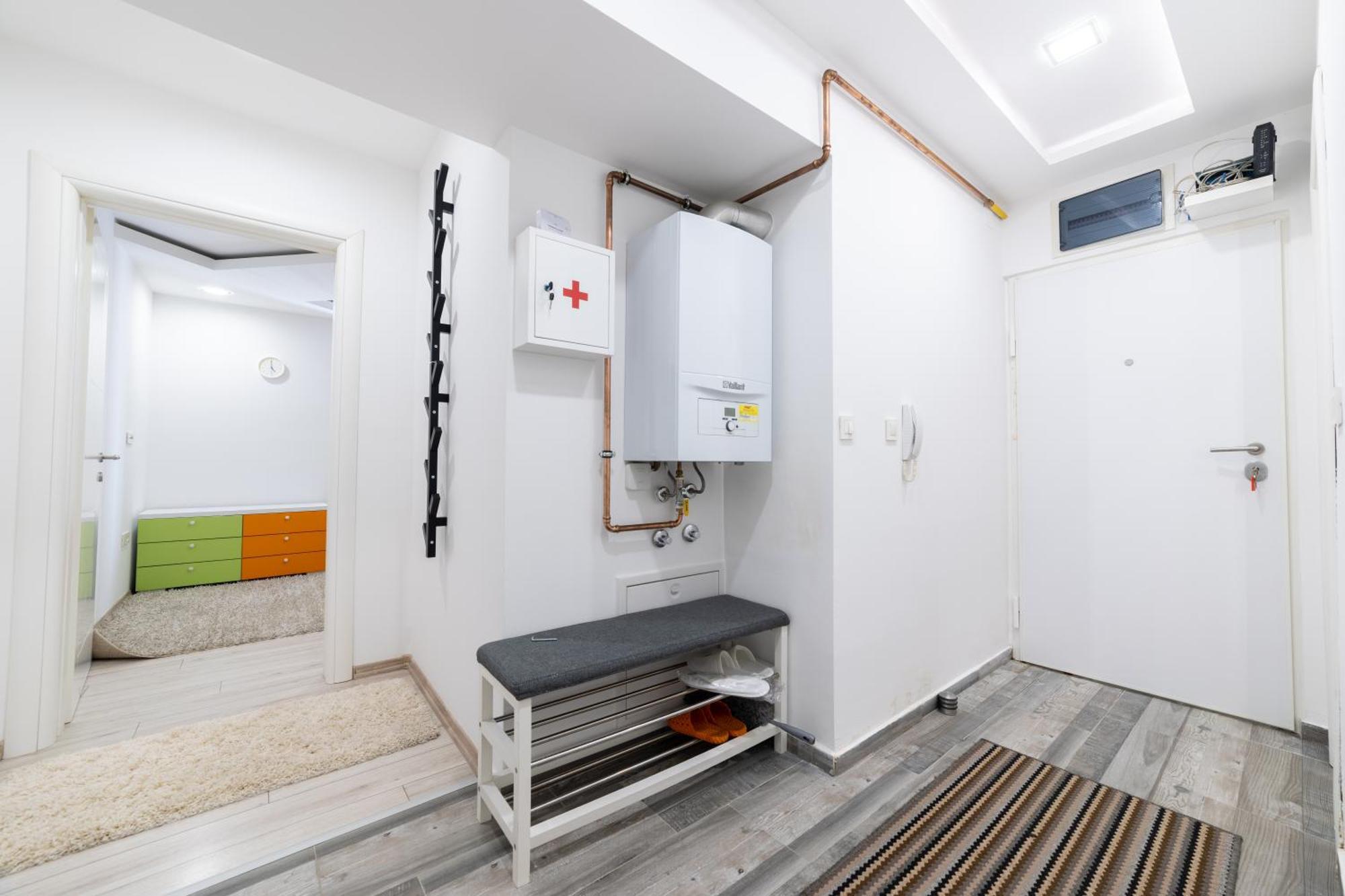 Old Town Colorful Two-Bedroom Apartment ซาราเยโว ภายนอก รูปภาพ